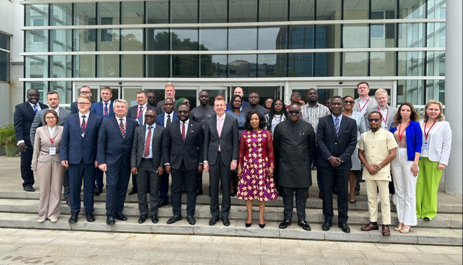 Latvijas ārlietu ministrs ar lielu tirdzniecības delegāciju viesojas Ganā