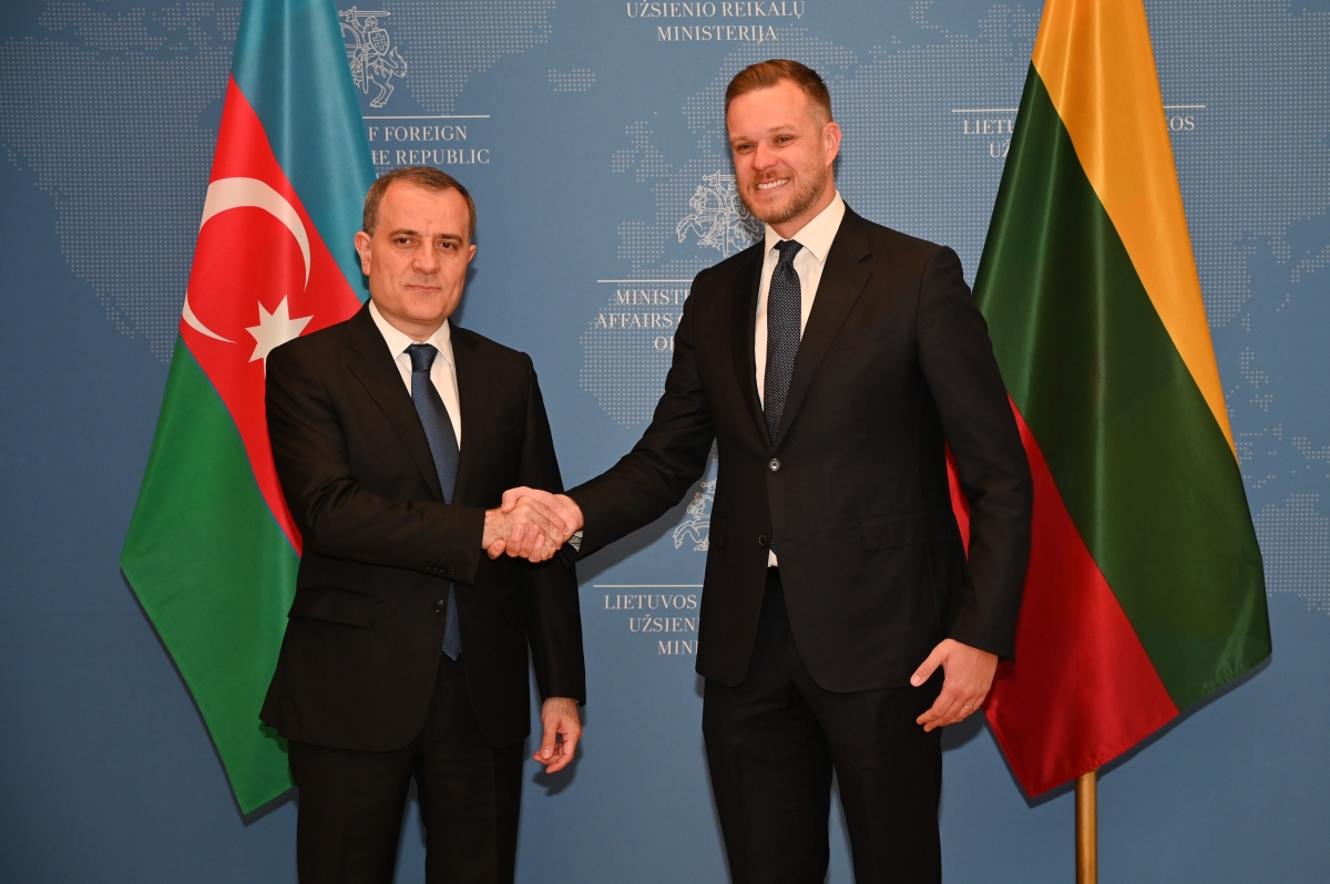 Vilniuje susitinka Lietuvos ir Azerbaidžano užsienio reikalų ministrai