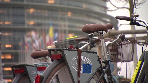 European Parliament suspends EU-US trade agreement ratification