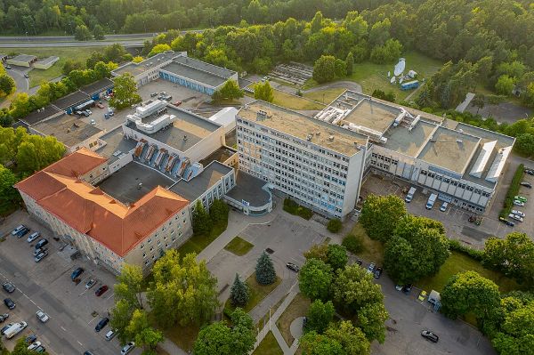 Parliament condemns attempts to undermine media freedom in Lithuania