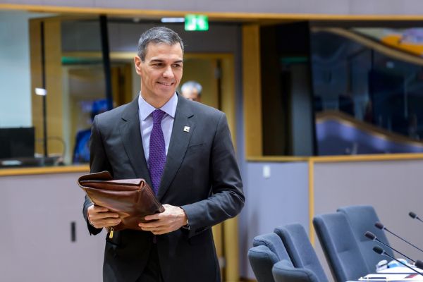 Trump threatens to halt trade with Spain after it denied US access to joint bases in the Iran war