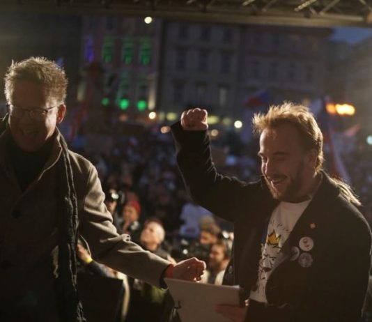 Thousands protest in Prague against Babiš government’s attempts to undermine public media independence
